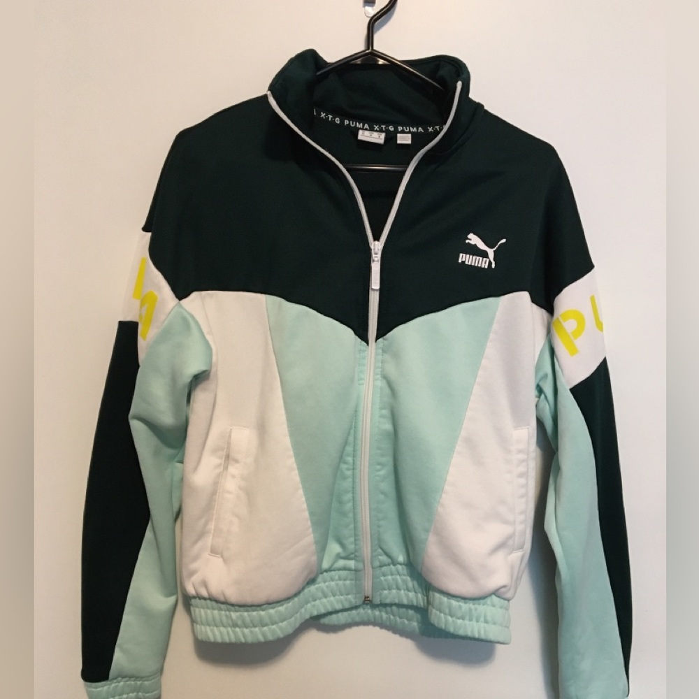 Puma Jacket (Size: M)
